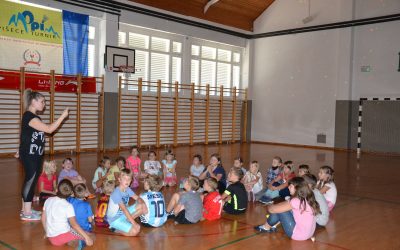 TOREK V ZNAMENJU PLESA